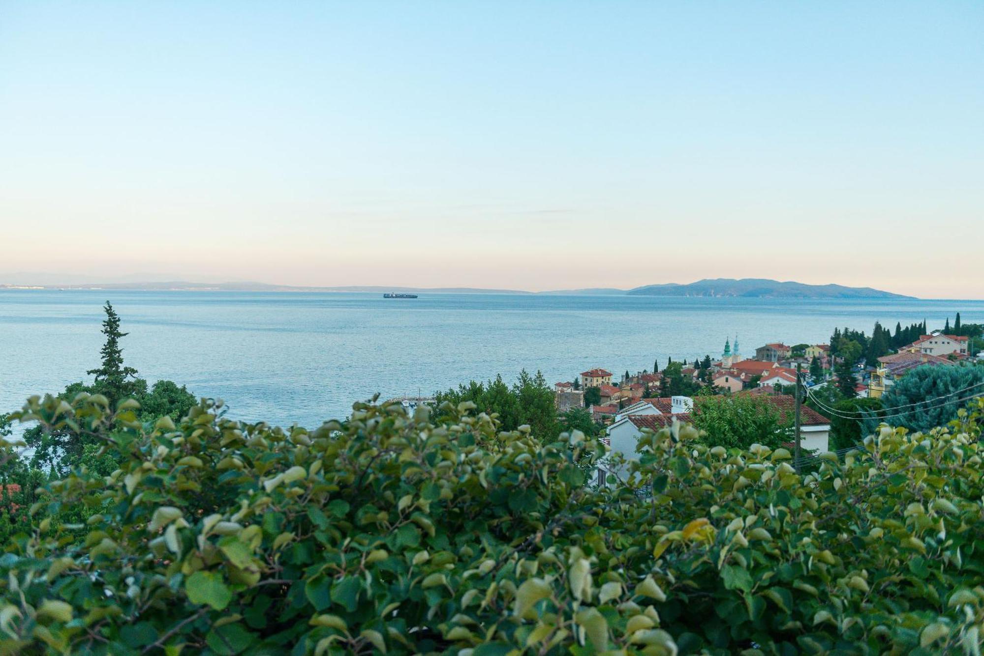 Premium Apartment With Beautiful Sea View, Short Walk To The Sea Opatija Eksteriør bilde